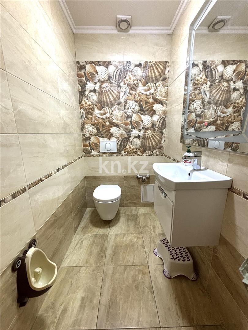 Продажа 3-комнатной квартиры, 84 м² в Караганде - фото 11