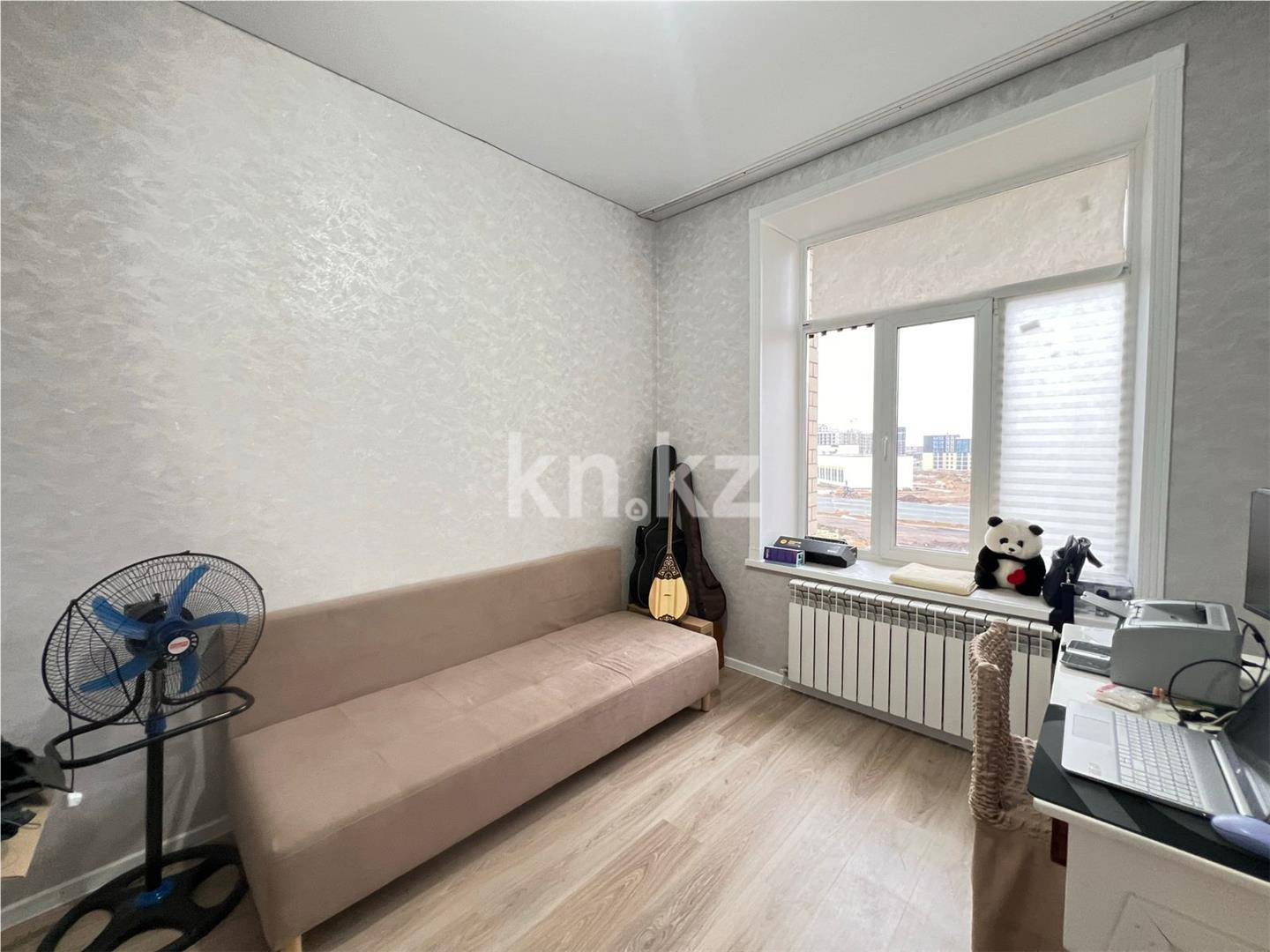 Продажа 3-комнатной квартиры, 50 м², ул. Муканова, дом  88 в Караганде - фото 3
