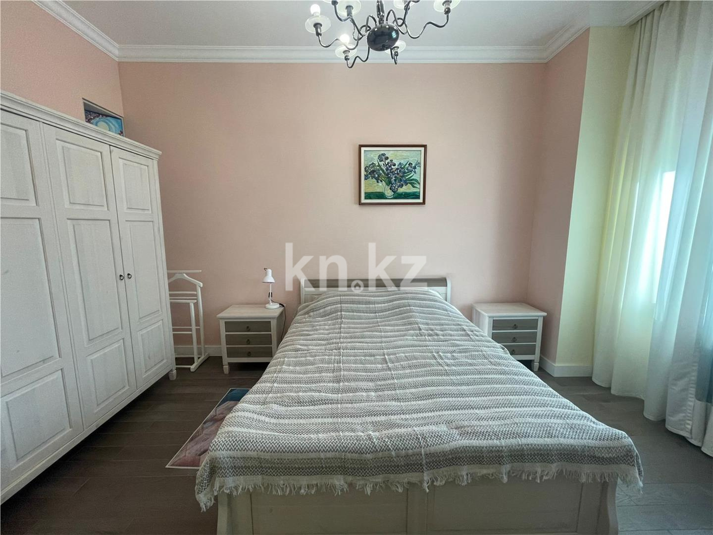 Продажа 4-комнатной квартиры, 143.2 м² в Астане - фото 8