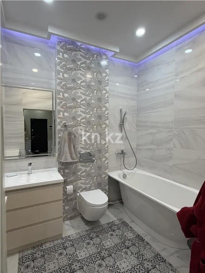 Продажа 4-комнатной квартиры, 140 м² в Алматы - фото 4