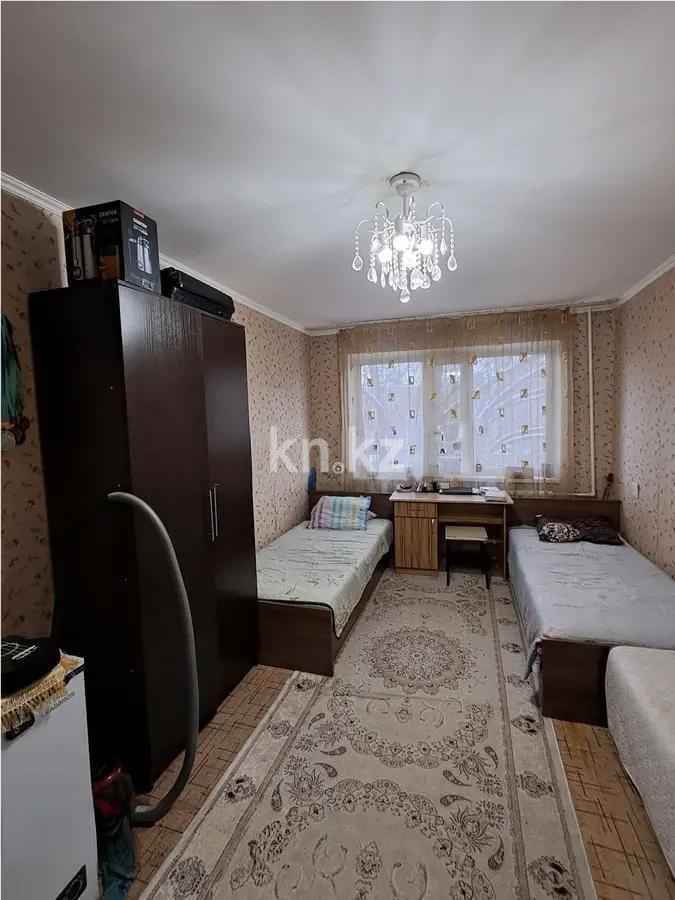 Продажа 3-комнатной квартиры, 62 м², пр. Строителей, дом  21 в Караганде - фото 2