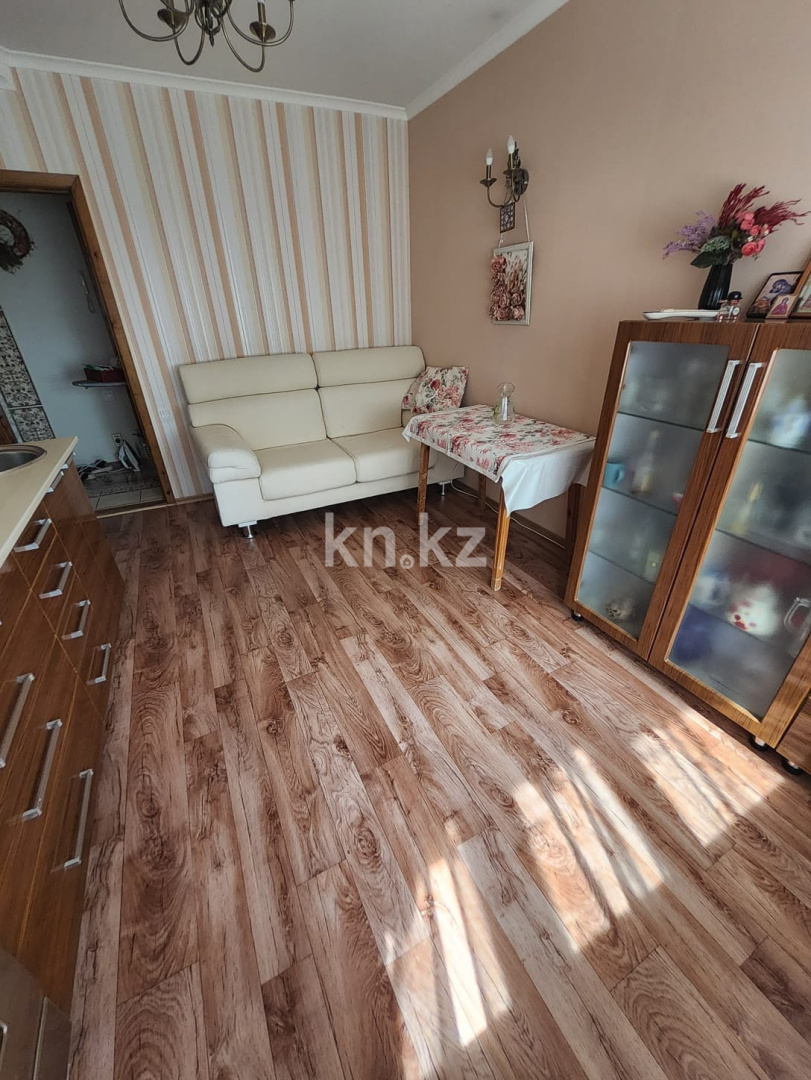 Продажа 4-комнатной квартиры, 85 м² в Караганде - фото 18