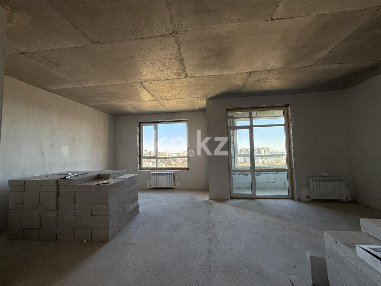 Продажа 1-комнатной квартиры, 43 м², ул. Ашимова, дом  7/1 в Караганде - фото 2