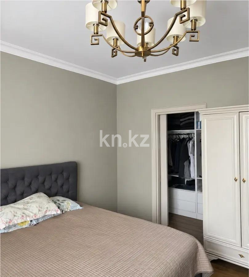 Продажа 2-комнатной квартиры, 67.8 м² в Алматы - фото 2