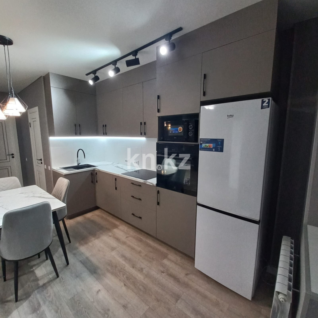 Продажа 2-комнатной квартиры, 43 м², ул. Муканова, дом  78/3 в Караганде - фото 5