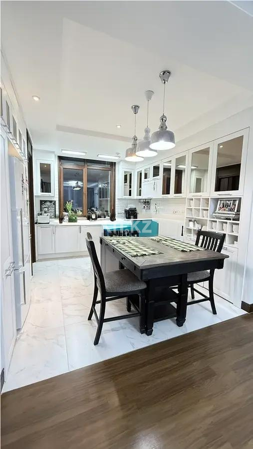 Продажа 4-комнатной квартиры, 110 м² в Астане - фото 2