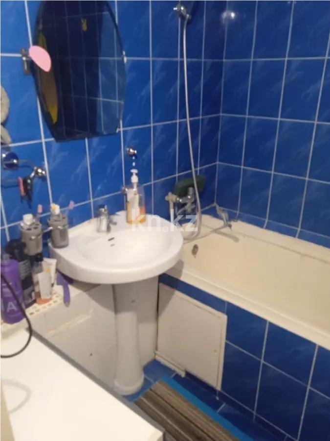 Продажа 2-комнатной квартиры, 52 м², мкр-н Аксай-4, дом  57 в Алматы - фото 4