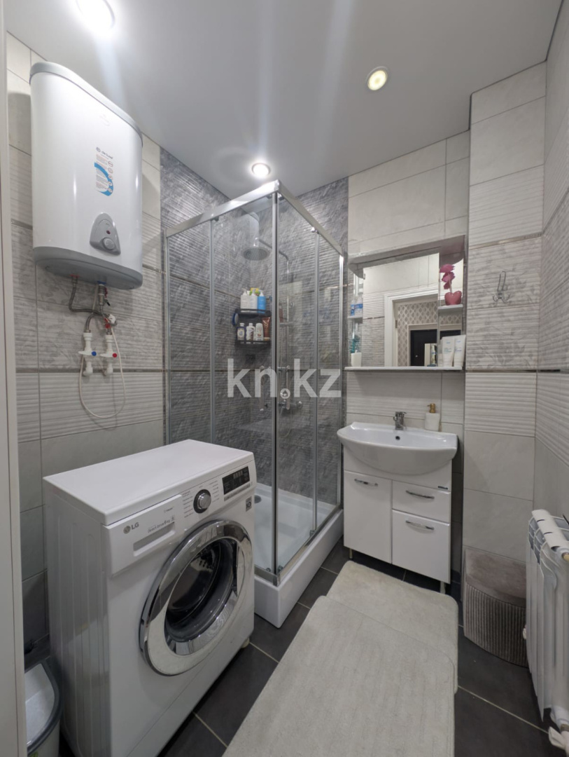 Продажа 2-комнатной квартиры, 71.3 м² в Уральске - фото 20