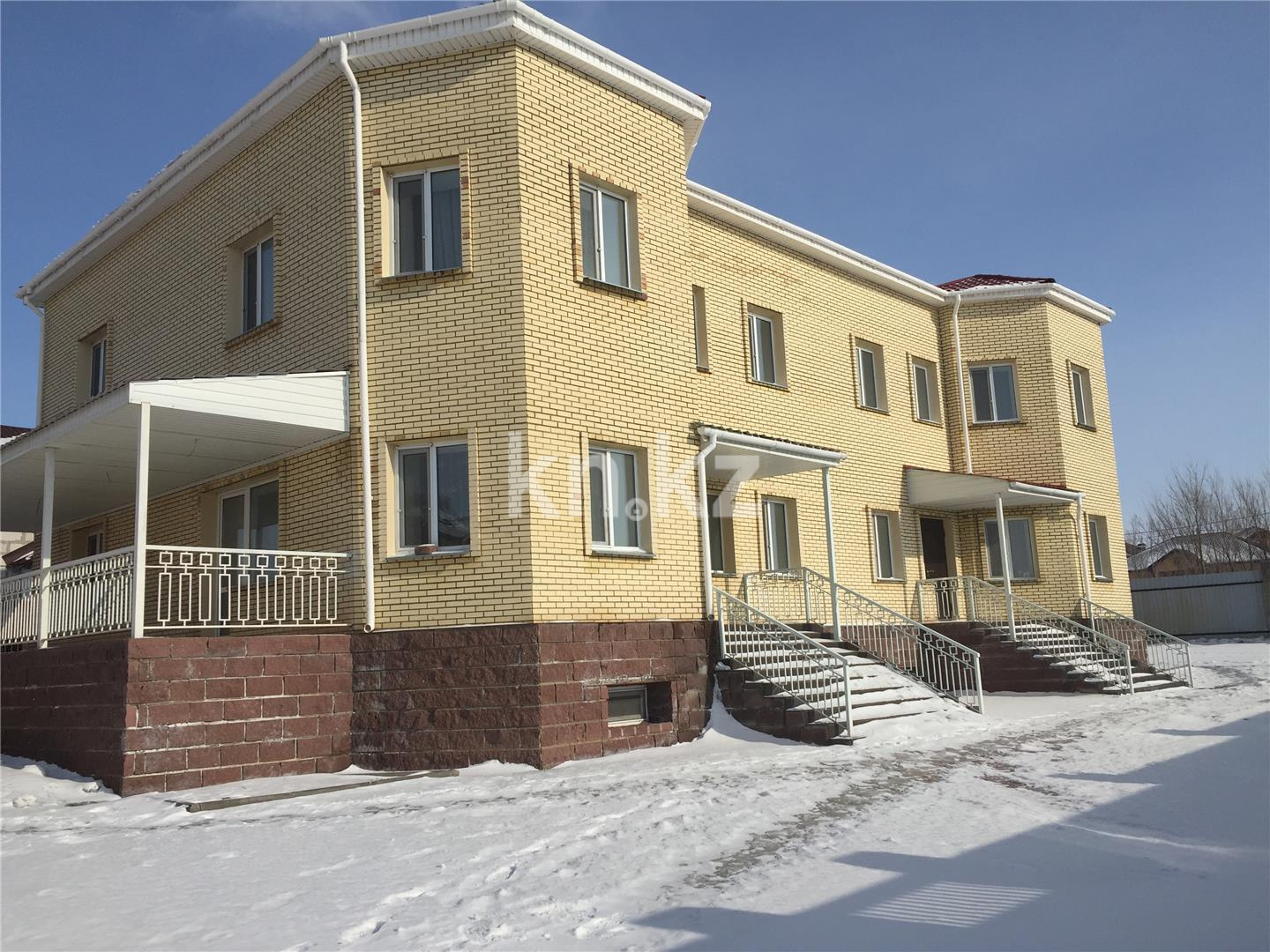 Продажа 10-комнатного дома, 467 м² в Караганде - фото 2