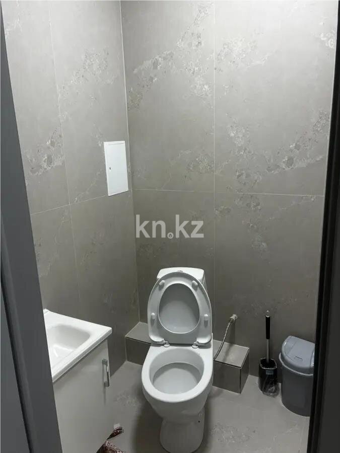 Продажа 4-комнатной квартиры, 75 м² в Астане - фото 4