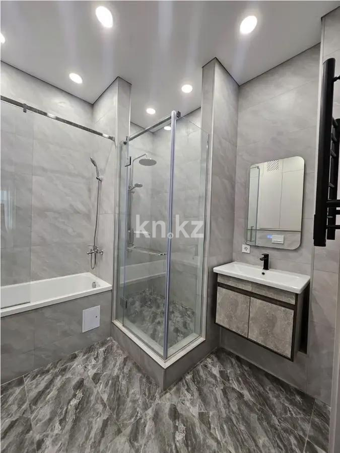 Продажа 4-комнатной квартиры, 167 м², мкр-н Самал-3, дом  25 в Алматы - фото 6