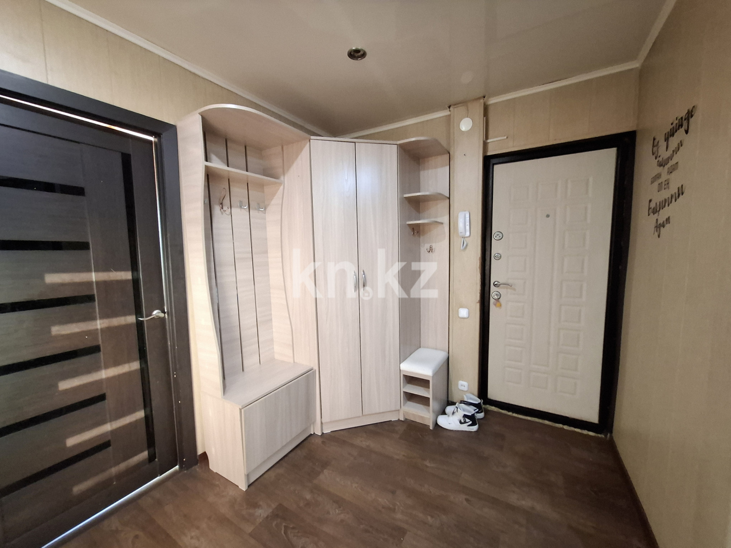 Продажа 3-комнатной квартиры, 62 м², мкр-н 16, дом  49 в Караганде - фото 11