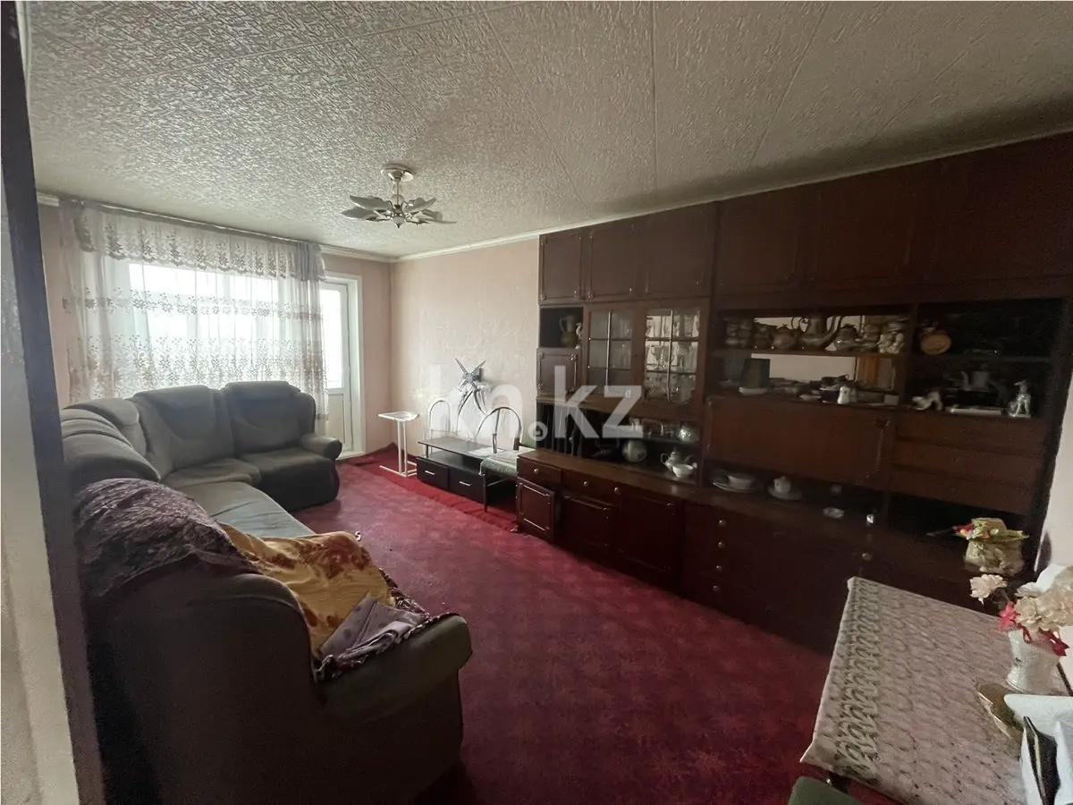 Продажа 3-комнатной квартиры, 52 м², мкр-н Восток-1, дом  13 в Караганде