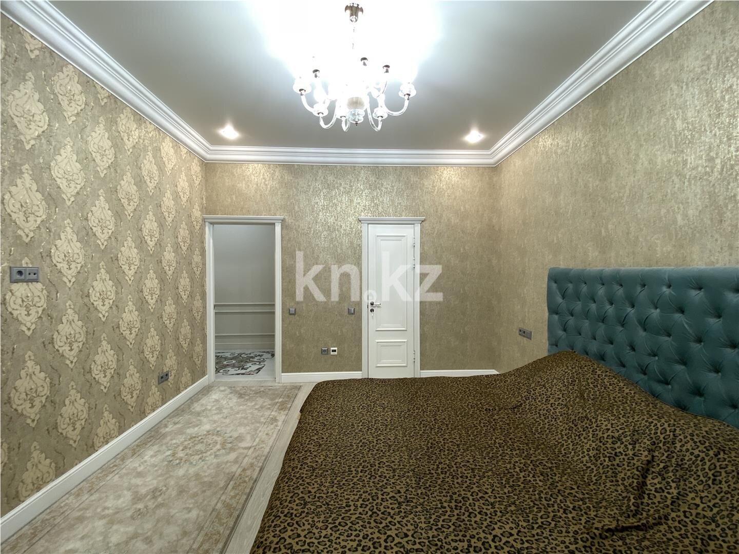Продажа 3-комнатной квартиры, 135.2 м² в Астане - фото 24