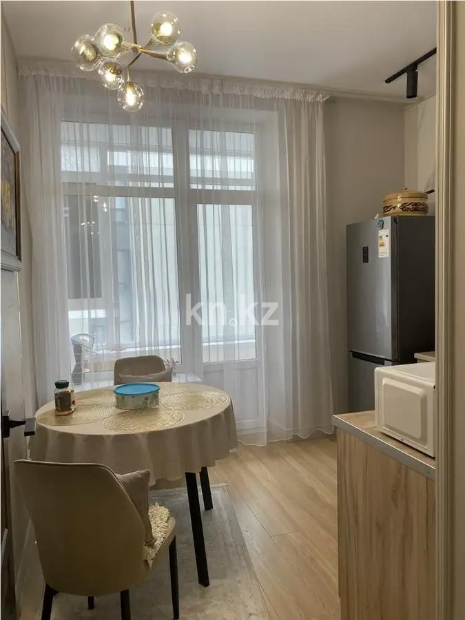 Продажа 1-комнатной квартиры, 38 м², ул. Керей, Жанибек хандар, дом  40 в Астане - фото 2