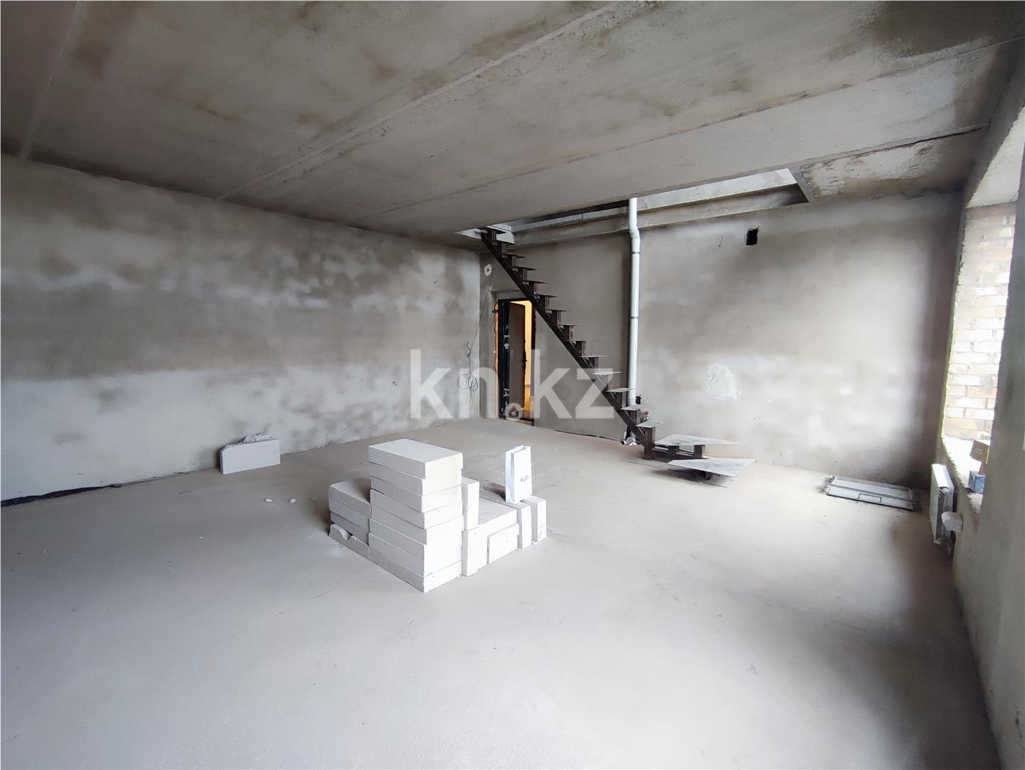 Продажа 3-комнатной квартиры, 86 м² в Караганде - фото 3