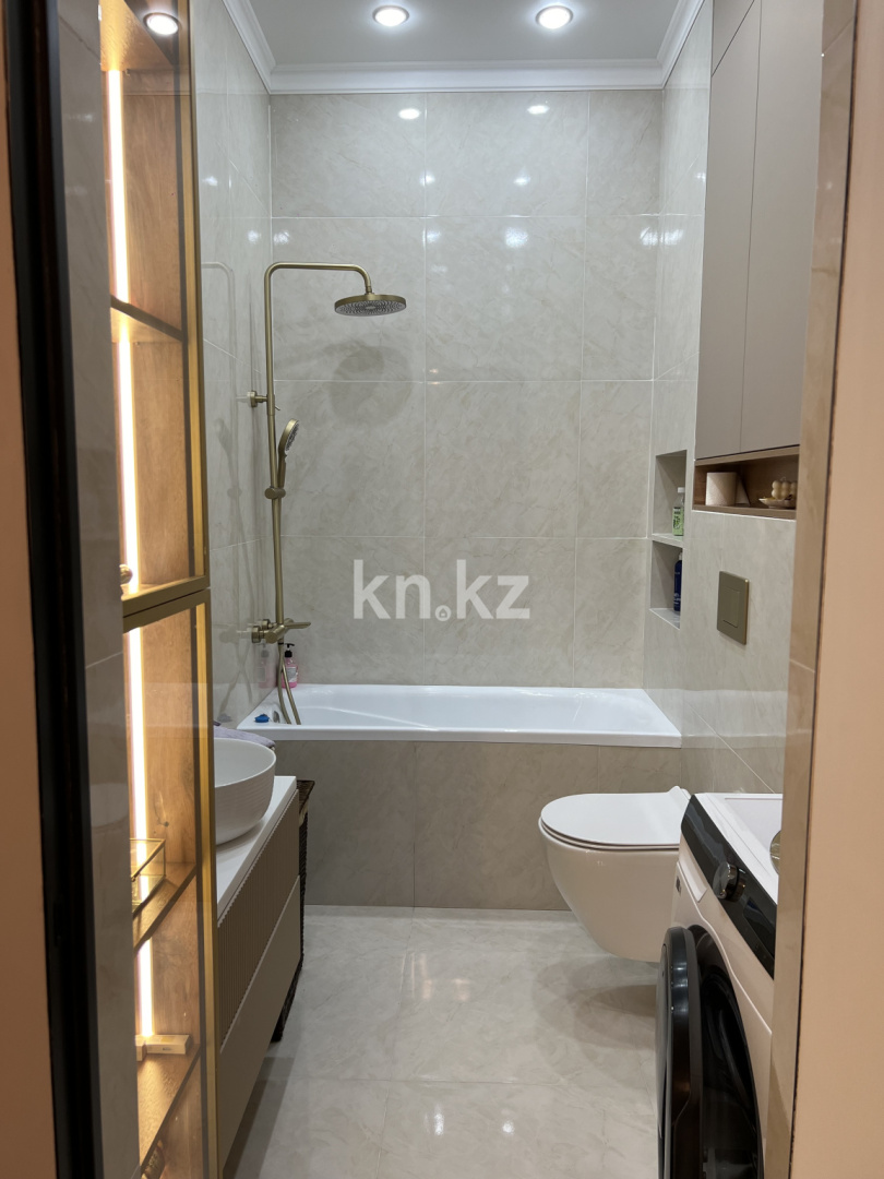 Продажа 3-комнатной квартиры, 93.6 м², ул. Таттимбета, дом  33/10 в Караганде - фото 11