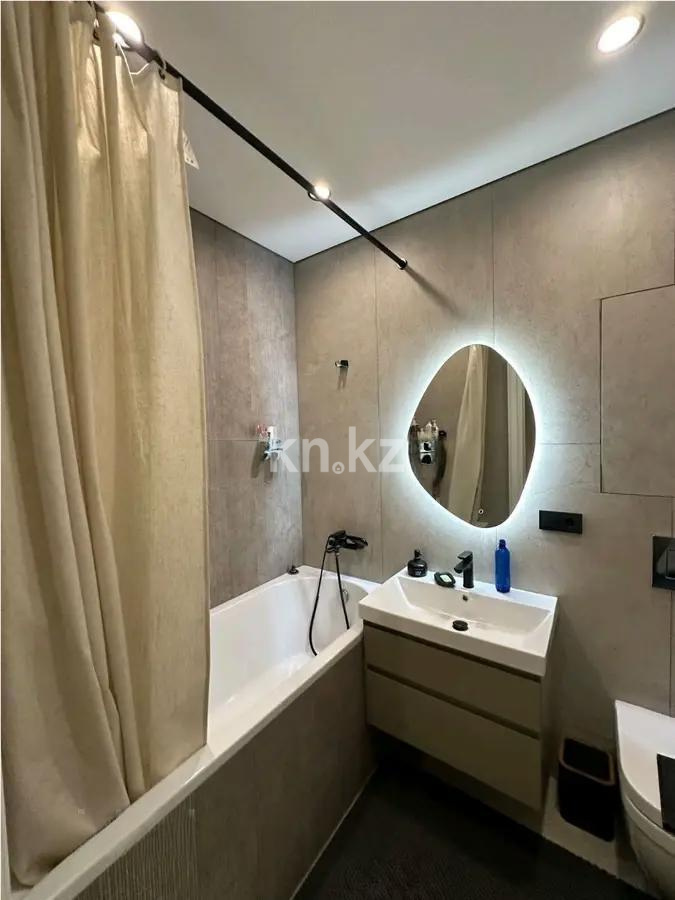 Продажа 2-комнатной квартиры, 79.8 м², ул. Шаляпина, дом  1/18 в Алматы - фото 4