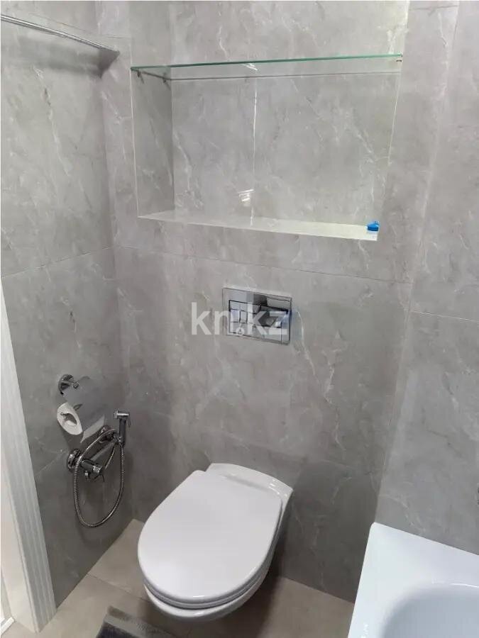 Продажа 3-комнатной квартиры, 60 м² в Алматы - фото 4