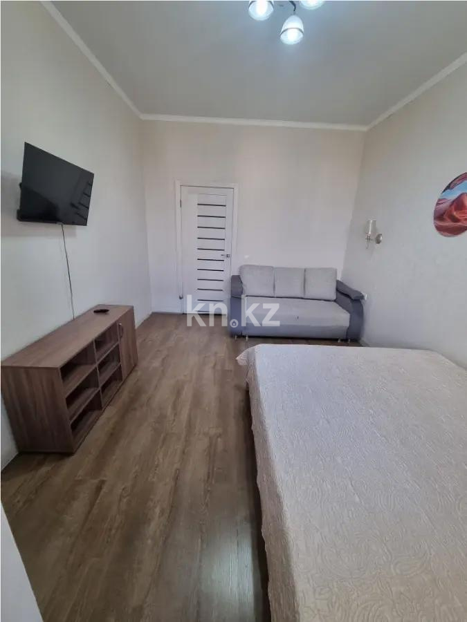 Продажа 1-комнатной квартиры, 38.7 м², пр. Кабанбай батыра, дом  4/2 в Астане