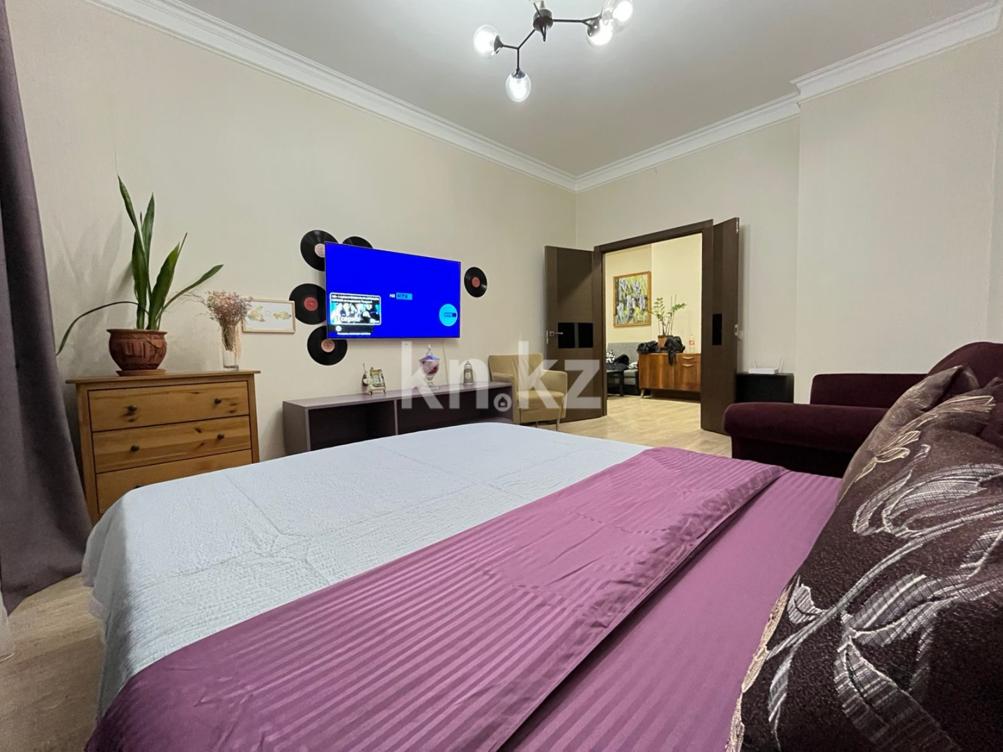 Аренда 1-комнатной квартиры посуточно, 54 м², пр. Мангилик Ел, дом  26 Б - ул. Керей, Жанибек хандар в Астане