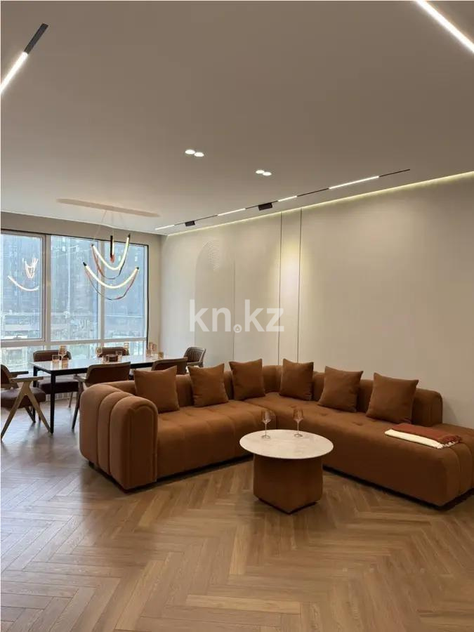 Продажа 4-комнатной квартиры, 110 м² в Алматы