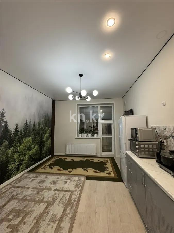 Продажа 1-комнатной квартиры, 45 м², ул. Толе би, дом  12/1 в Астане - фото 2