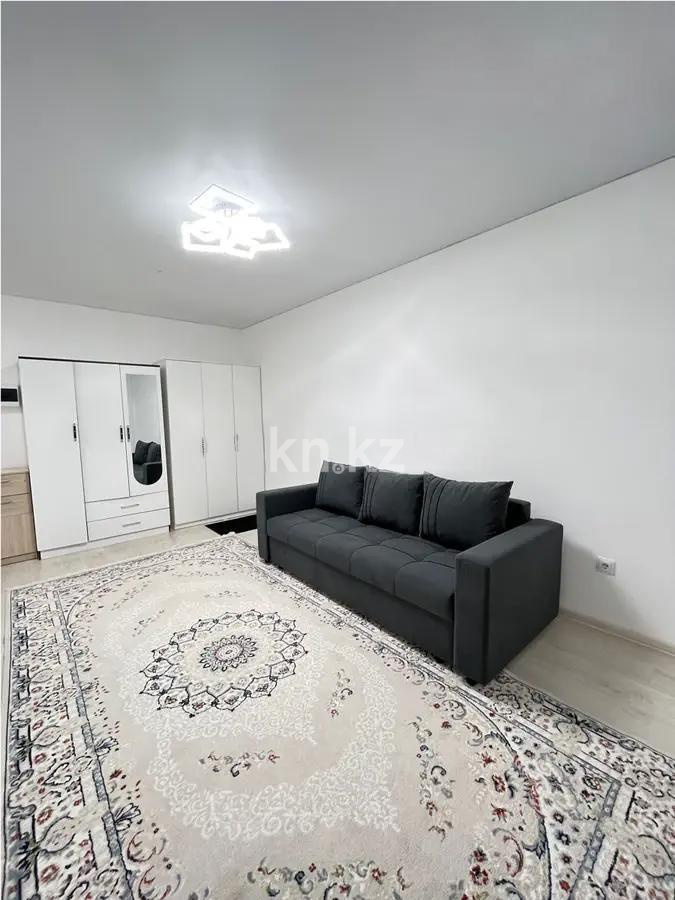 Продажа 1-комнатной квартиры, 37 м² в Астане
