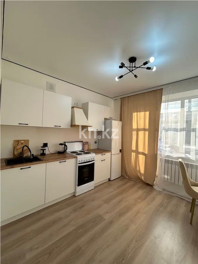 Продажа 1-комнатной квартиры, 37.8 м² в Астане - фото 2
