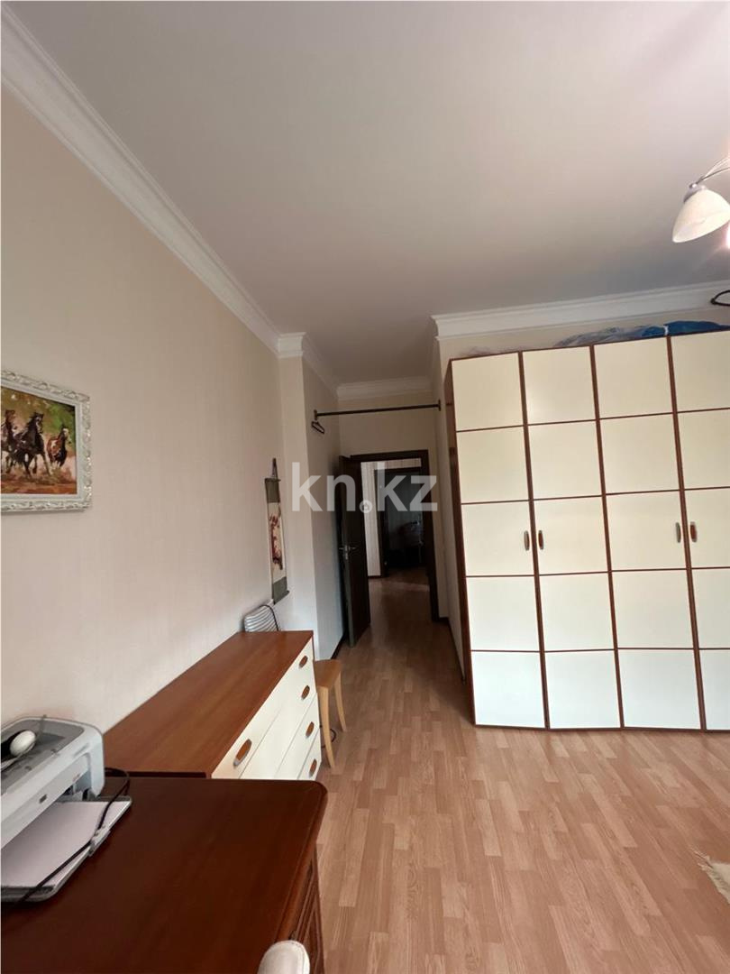 Продажа 4-комнатной квартиры, 131 м², пр. Мангилик Ел в Астане - фото 5