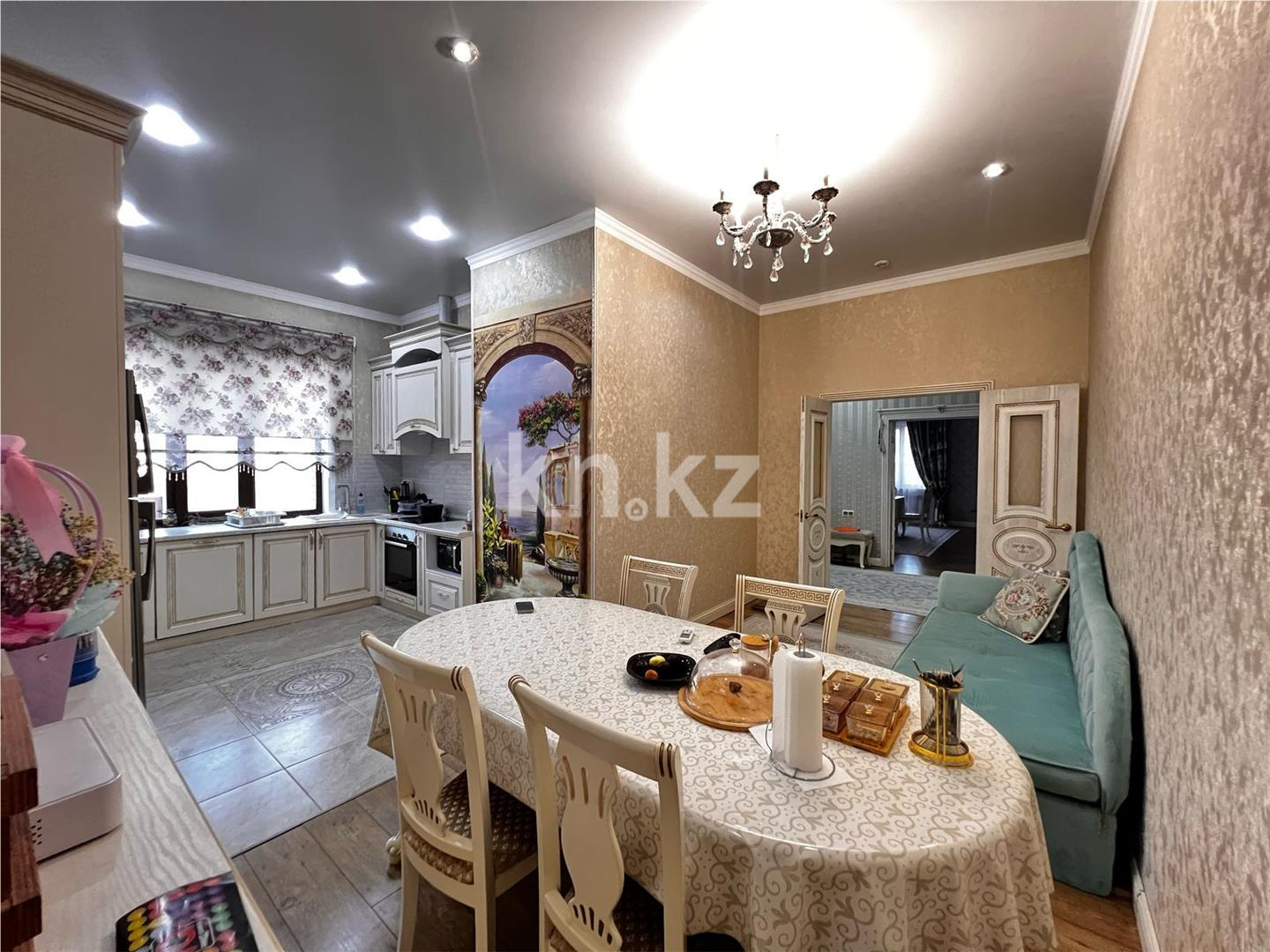 Продажа 7-комнатного дома, 320 м², ул. Кабжанова в Караганде - фото 16