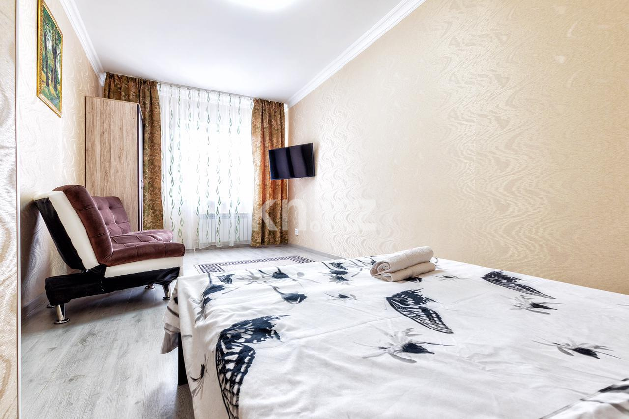 Аренда 1-комнатной квартиры посуточно, 50 м², пр. Кабанбай батыра, дом  29 - ул. Достык в Астане - фото 6