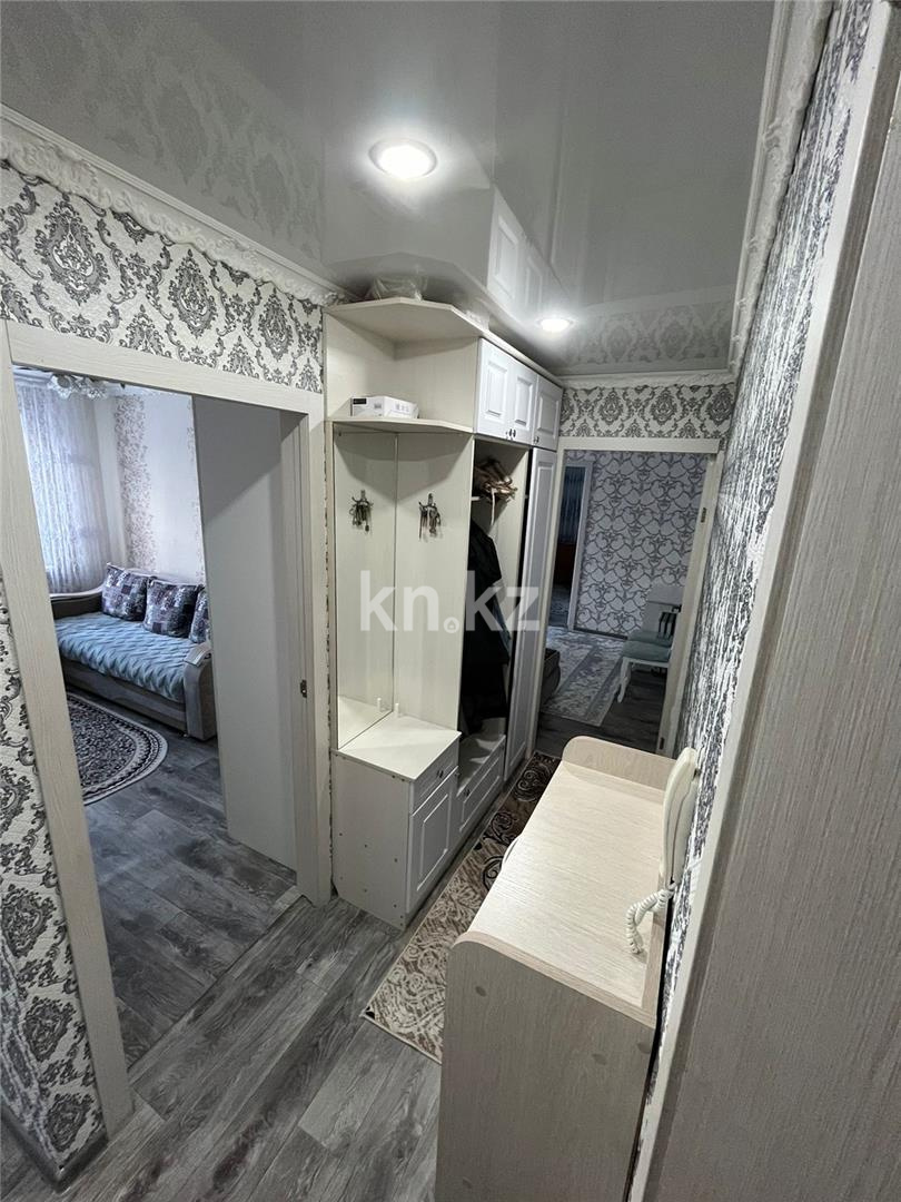 Продажа 3-комнатной квартиры, 60 м², 14-й мкр. в Караганде - фото 9