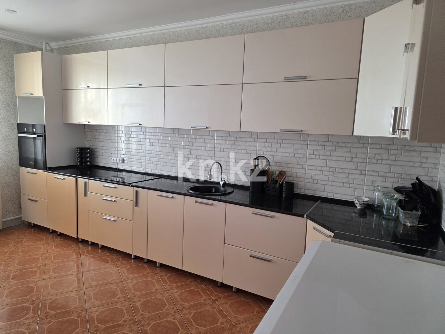 Продажа 3-комнатной квартиры, 93.7 м² в Караганде - фото 10