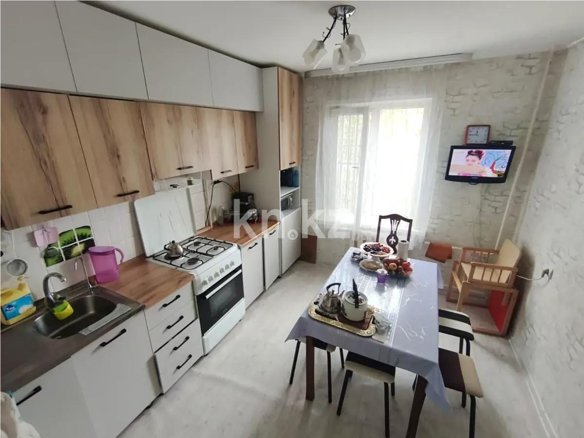 Продажа 4-комнатной квартиры, 82.5 м² в Алматы - фото 4