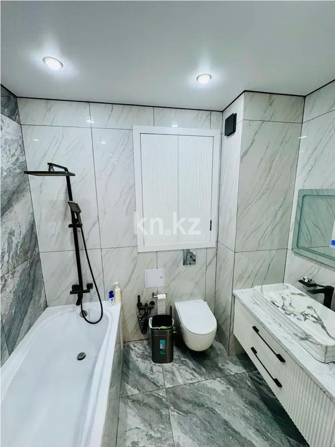 Продажа 3-комнатной квартиры, 100 м², ул. Толе би, дом  285/8 в Алматы - фото 7