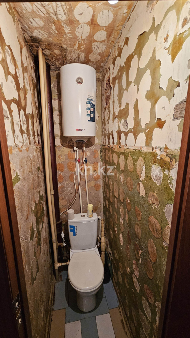 Продажа 4-комнатной квартиры, 62 м², пр. Республики, дом  38 в Караганде - фото 9