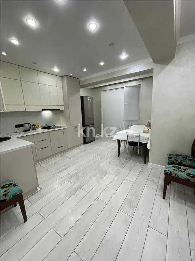 Продажа 2-комнатной квартиры, 65 м² в Алматы - фото 2