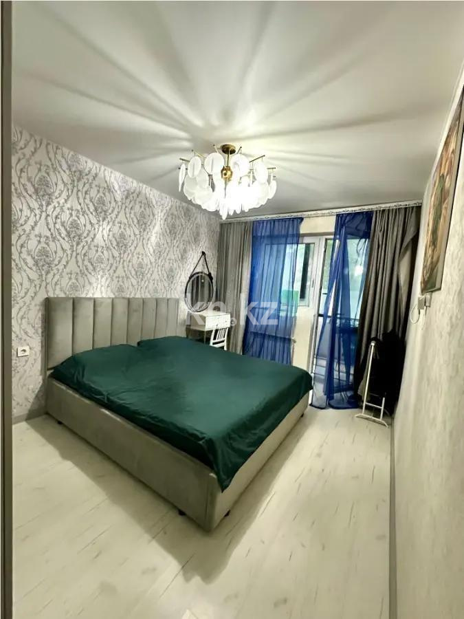 Продажа 4-комнатной квартиры, 102 м², пр. Абая, дом  164 в Алматы - фото 2