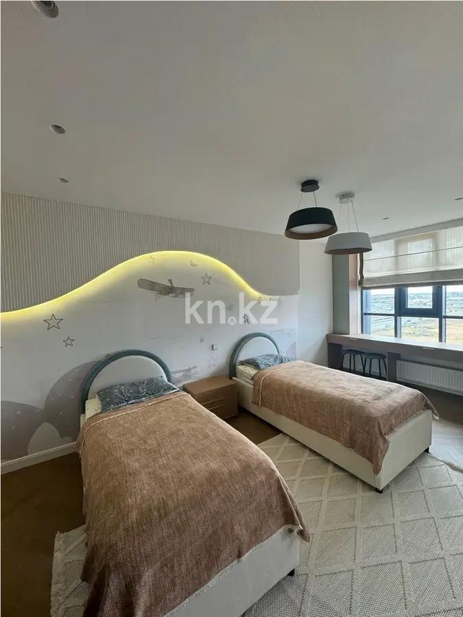 Продажа 8-комнатной квартиры, 330 м², пр. Туран, дом  83/1 в Астане - фото 4