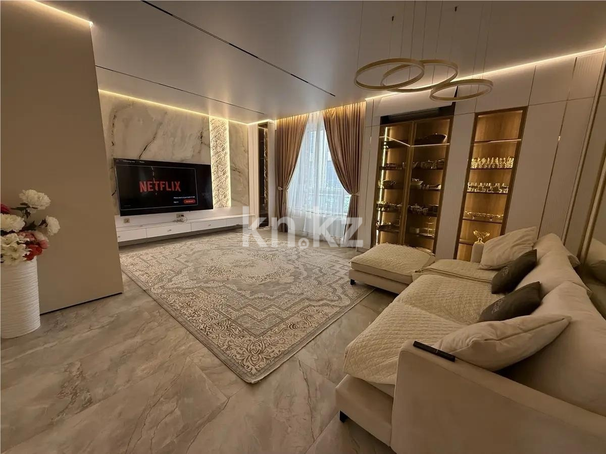 Продажа 4-комнатной квартиры, 128 м² в Астане