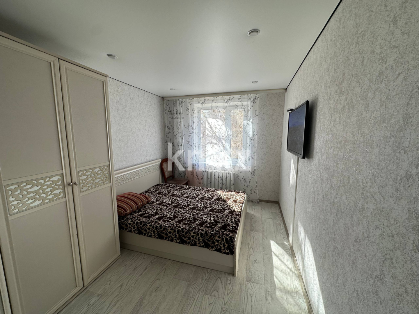 Продажа 2-комнатной квартиры, 54 м², мкр-н Степной-2, дом  2 в Караганде - фото 8