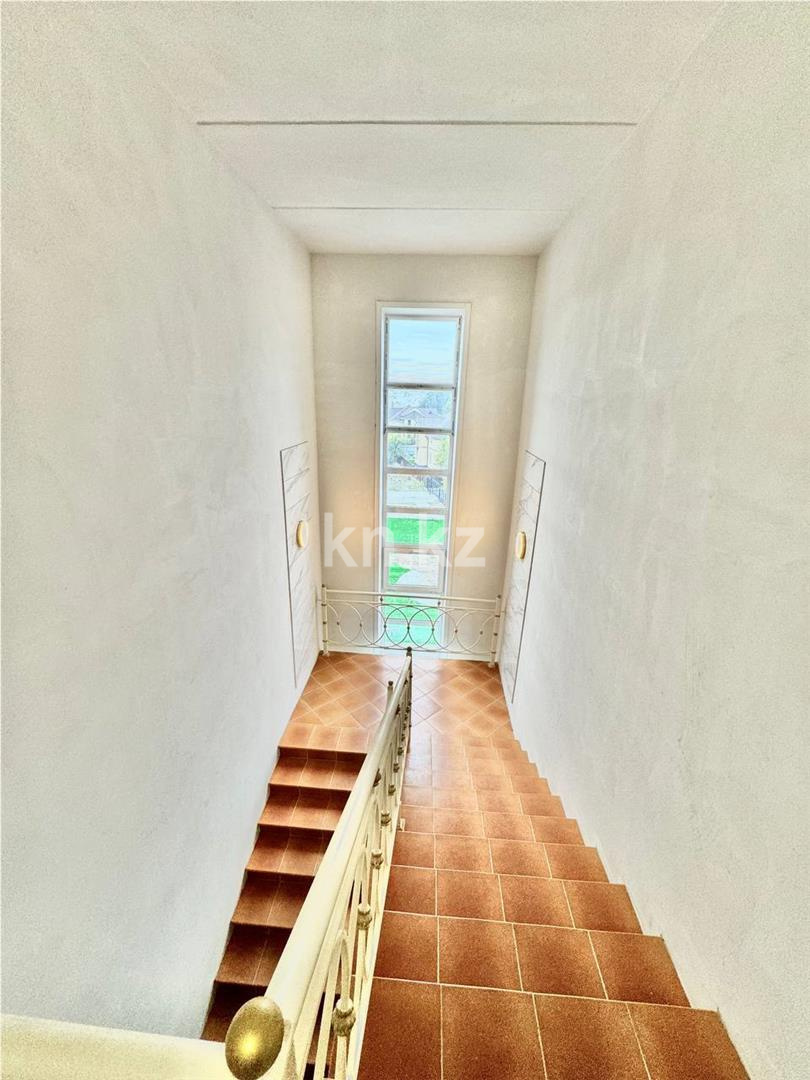 Продажа 1-комнатной квартиры, 46 м², мкр. Алтын Арка в Караганде - фото 11