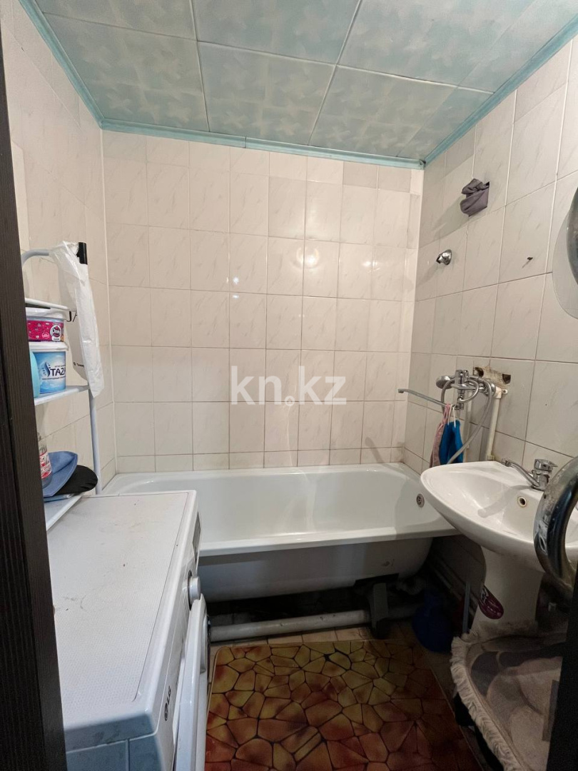 Продажа 3-комнатной квартиры, 66 м², 71 квартал, дом  1а в Темиртау - фото 11