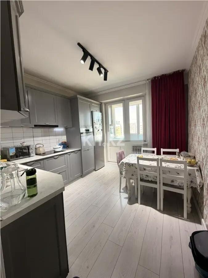 Продажа 2-комнатной квартиры, 70 м² в Алматы - фото 3