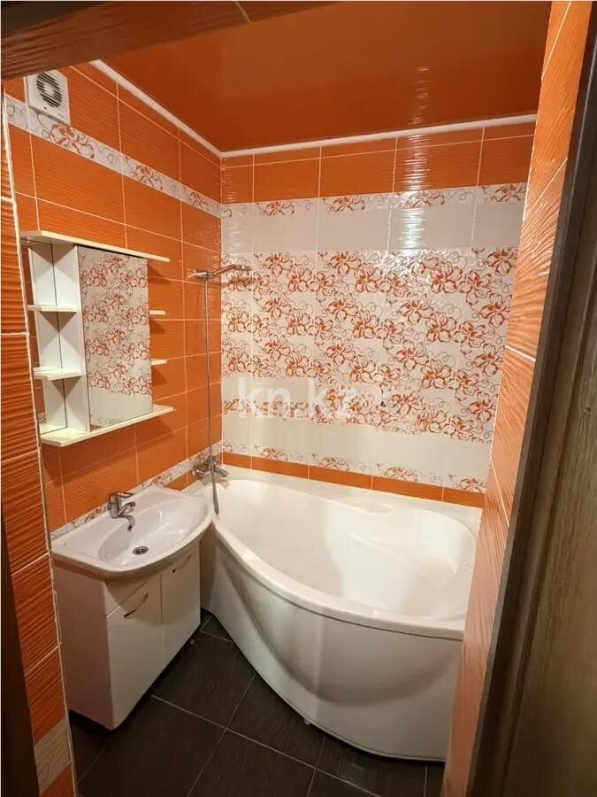 Продажа 3-комнатной квартиры, 68 м² в Астане - фото 5