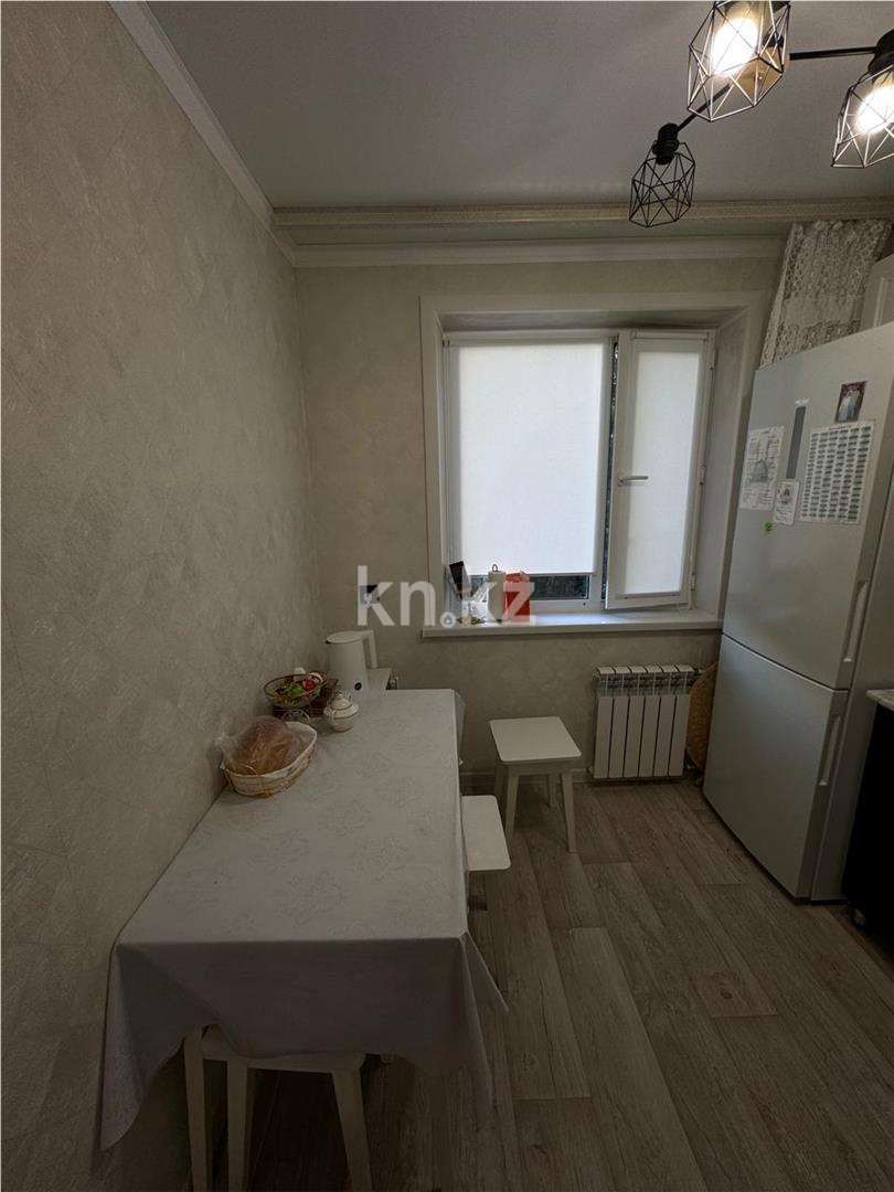 Продажа 2-комнатной квартиры, 44 м², мкр-н 12 в Караганде - фото 10