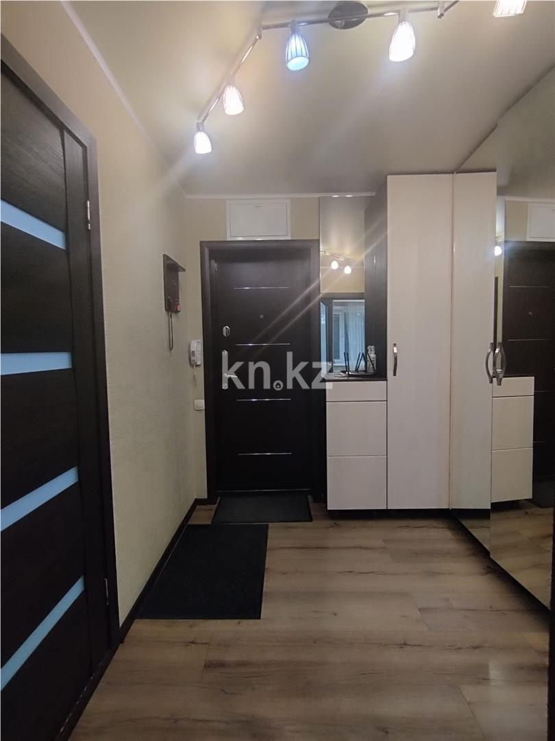 Продажа 3-комнатной квартиры, 62 м², пр. Металлургов в Темиртау - фото 14