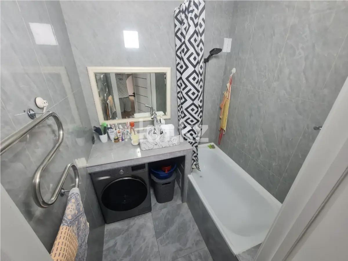 Продажа 3-комнатной квартиры, 76 м², мкр-н Жас Канат, дом  1/15 в Алматы - фото 6