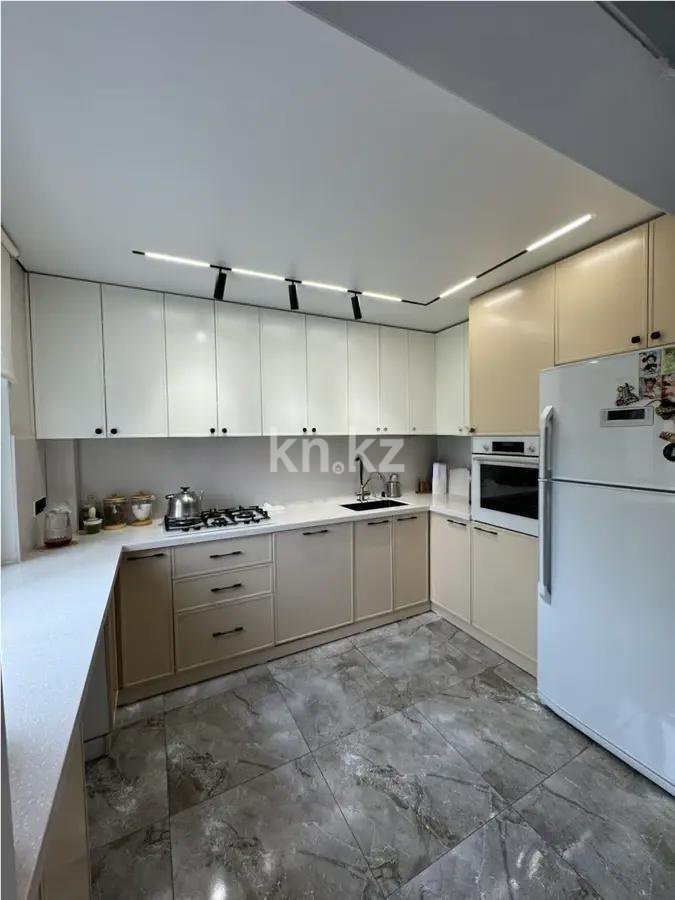 Продажа 4-комнатной квартиры, 74 м² в Алматы - фото 4